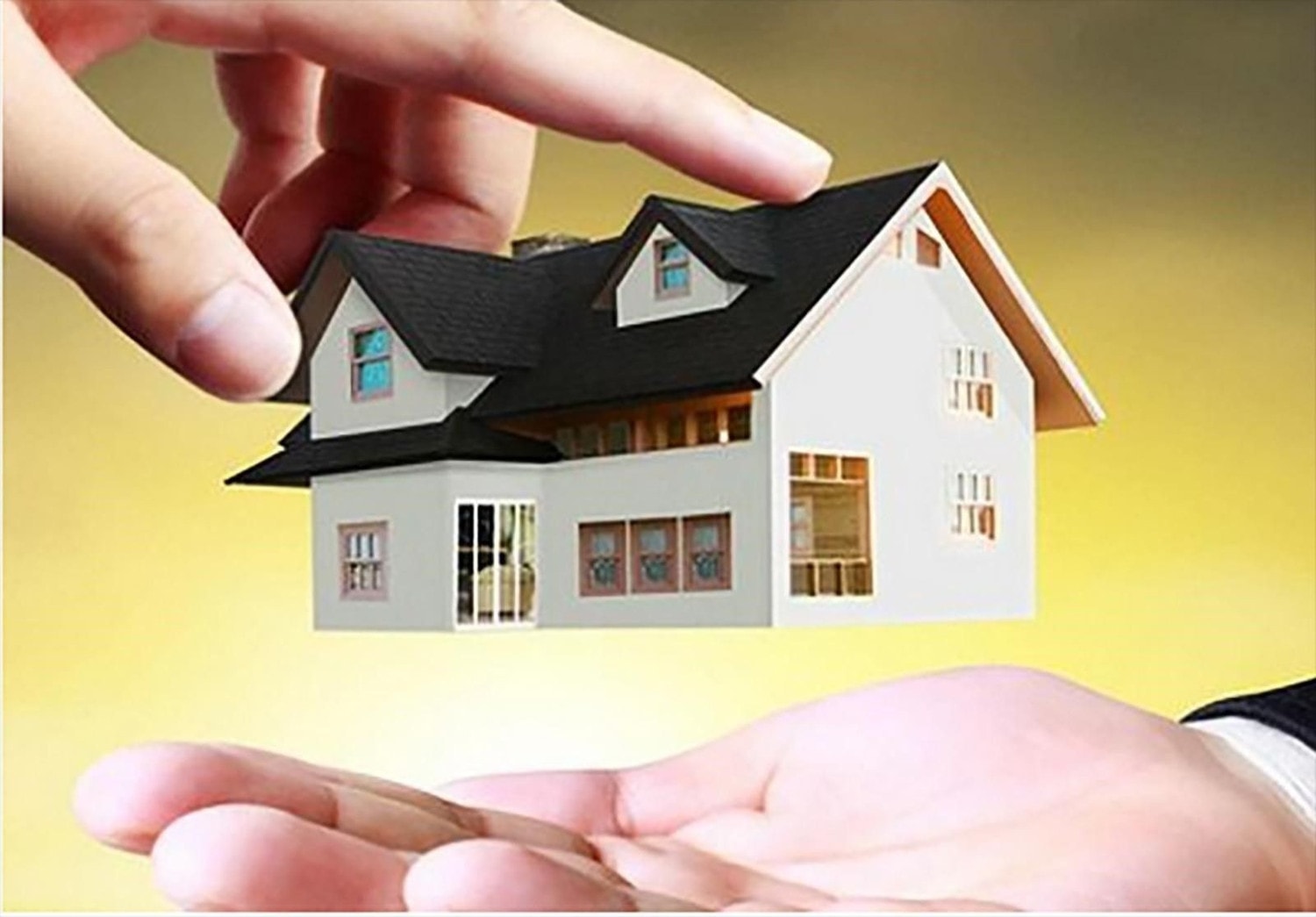 Phù hợp làm văn phòng, kinh doanh online - Bán nhà Quận 5