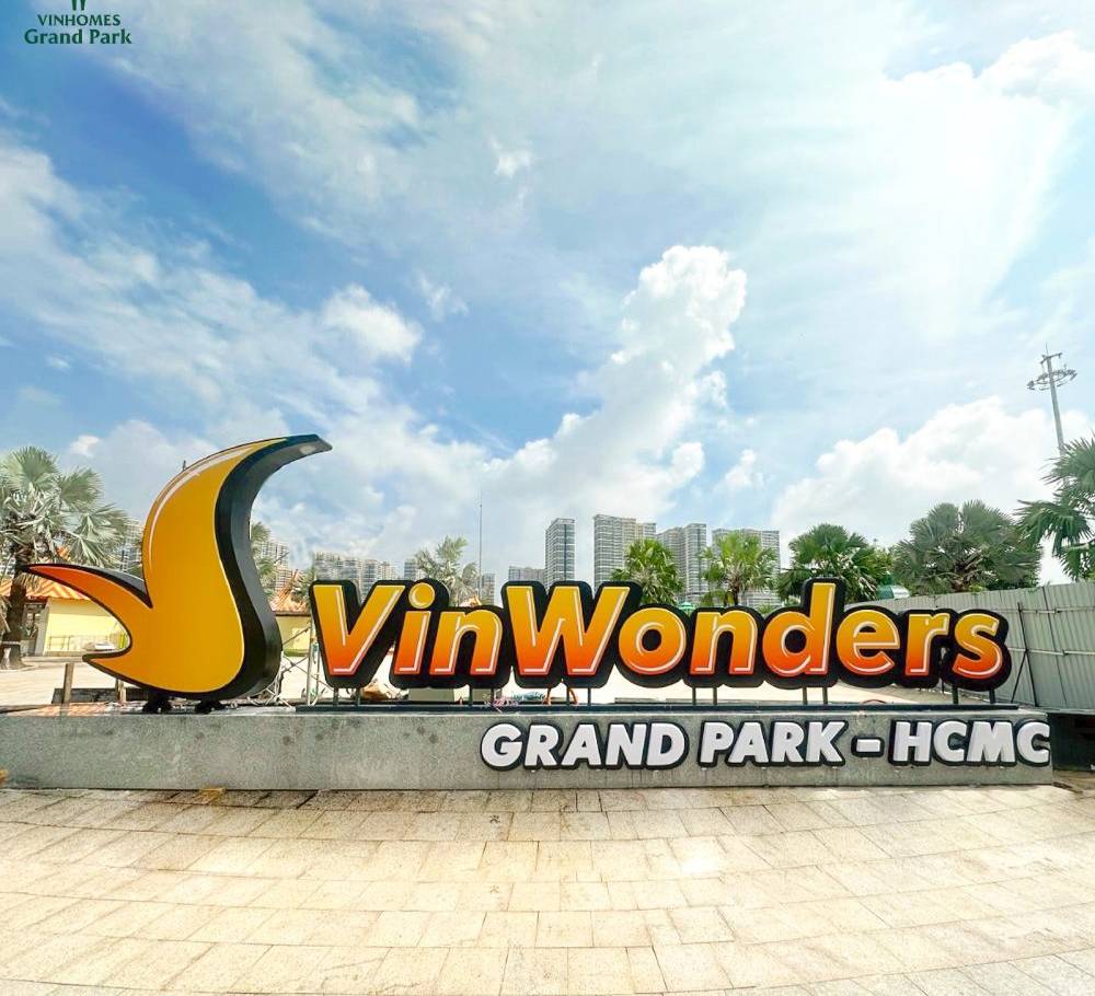 image-vinwonders-grand-park-kham-pha-thien-duong-giai-tri-mua-sam-11