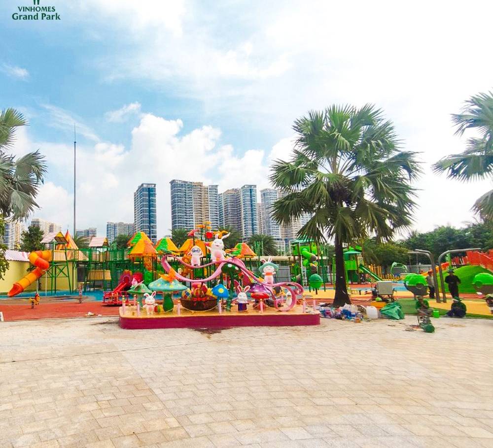image-vinwonders-grand-park-kham-pha-thien-duong-giai-tri-mua-sam-13