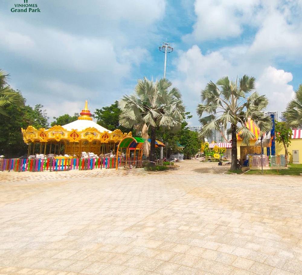 image-vinwonders-grand-park-kham-pha-thien-duong-giai-tri-mua-sam-16
